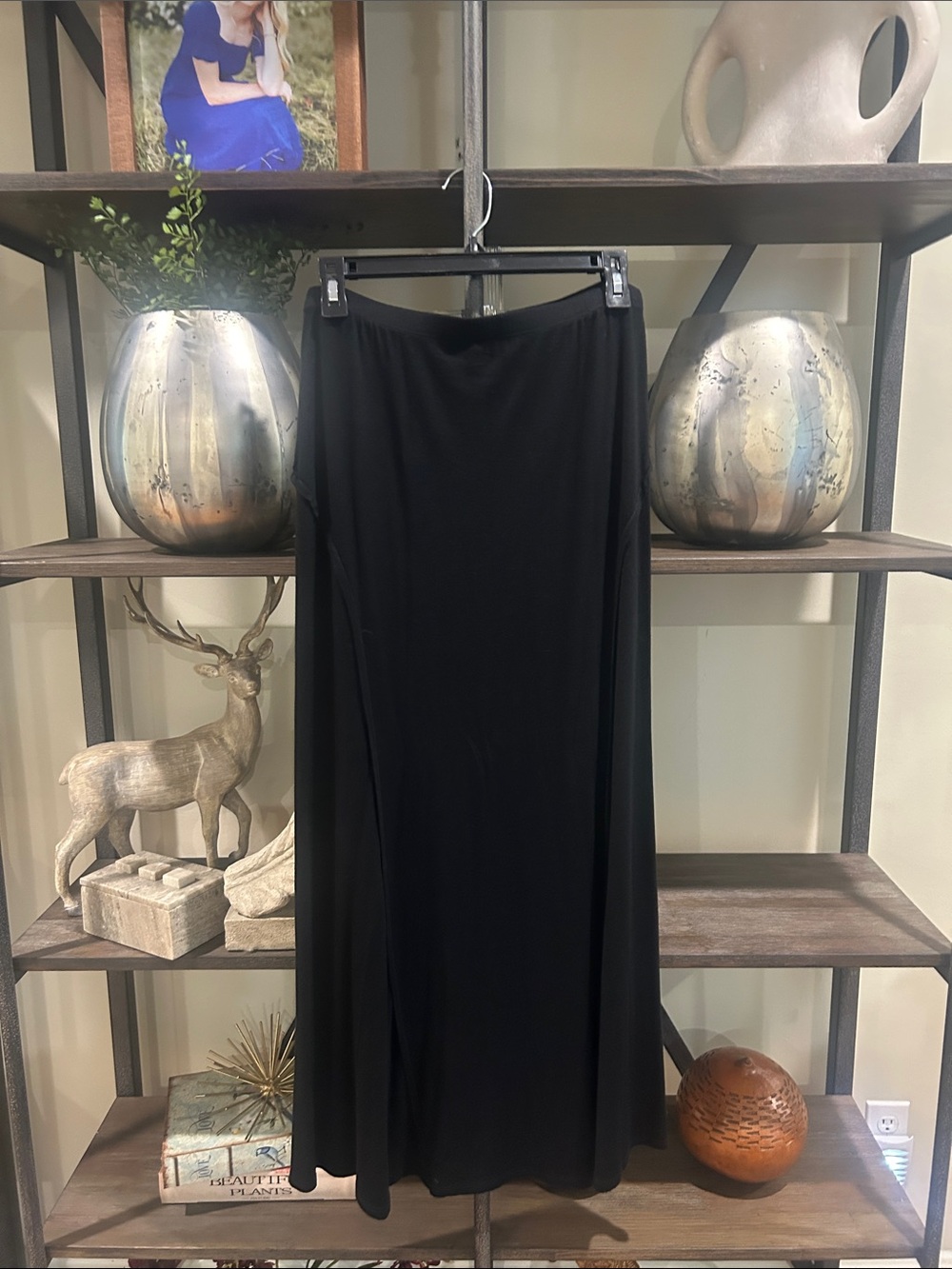 Karen Kane small Black Women's Maxi Skirt - Classic A-Line